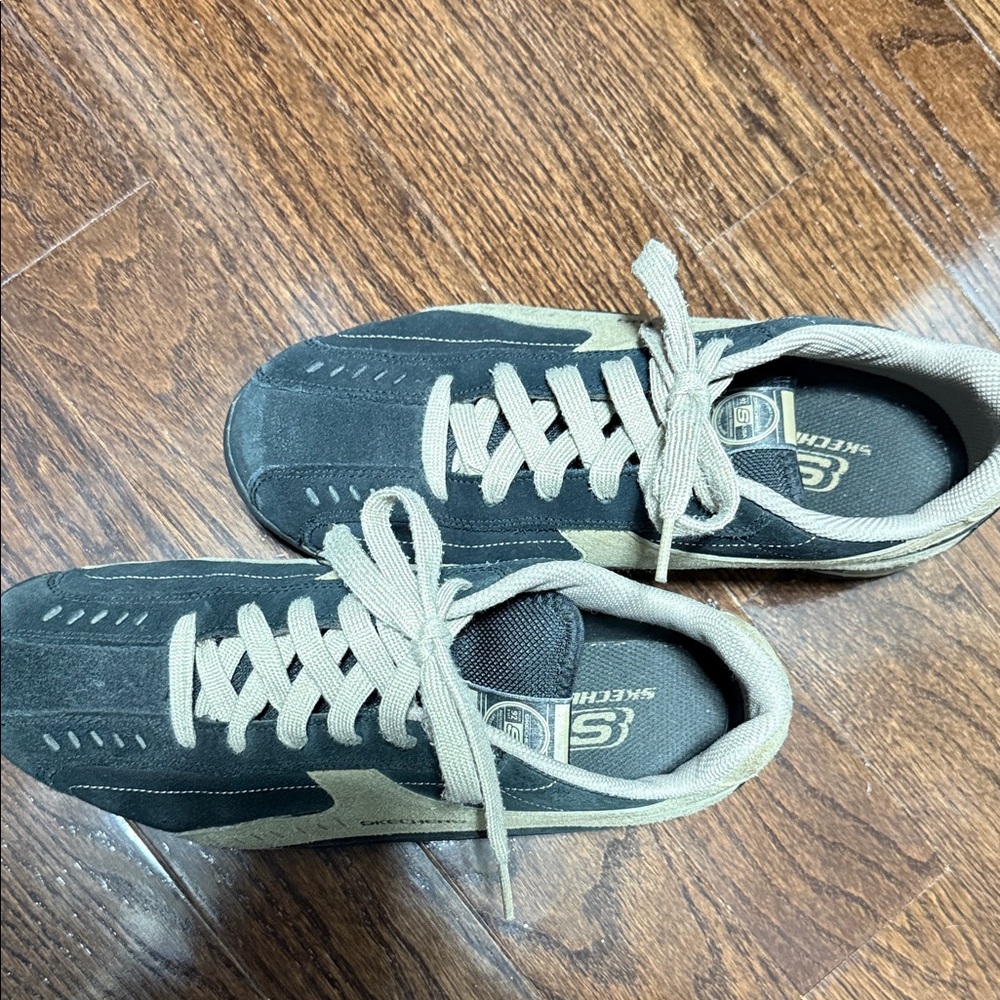 Skechers Navy and Tan Lace-Up Sneakers - Picture 2 of 10